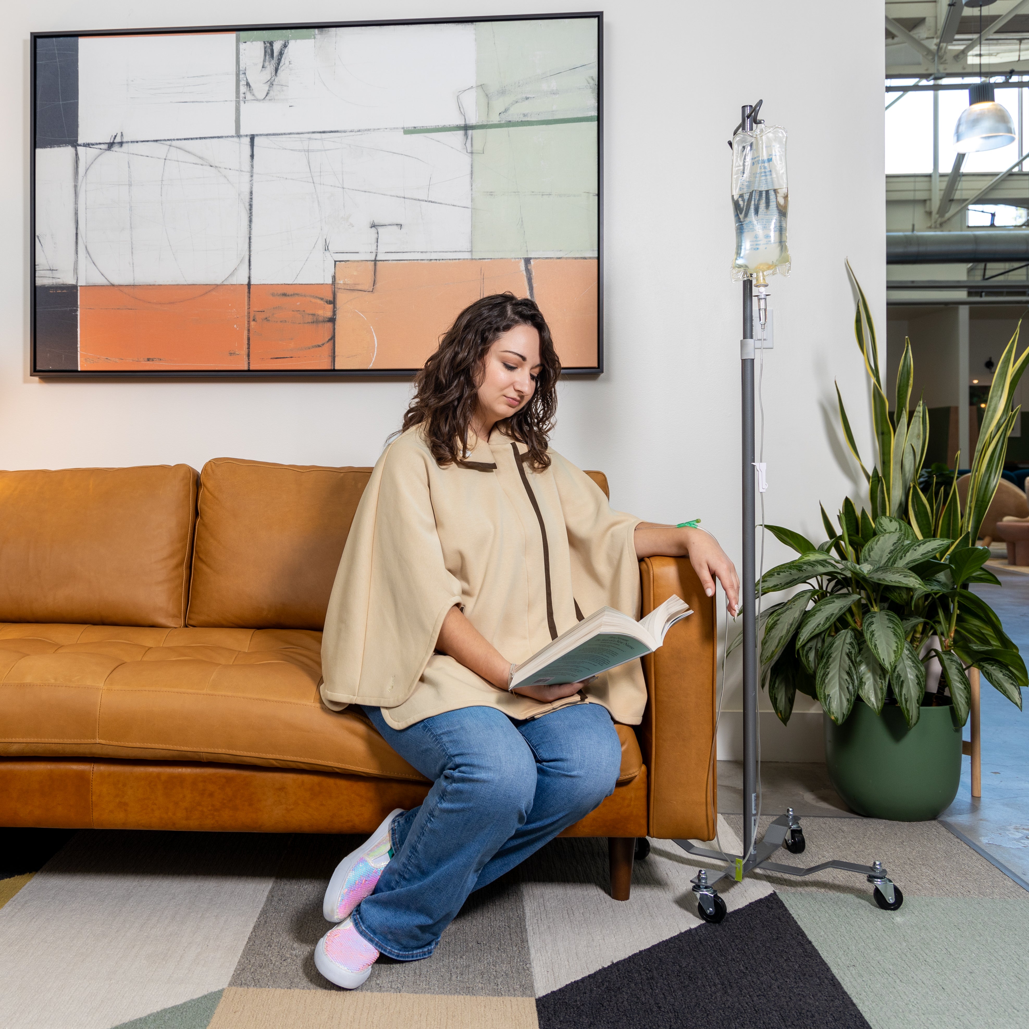 14 Items to Bring to Your Chemotherapy Infusion Treatment