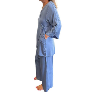 Load image into Gallery viewer, Fold-down yoga waist without any pinching elastic or ties for maximum comfort and adjustability, particularly post hysterectomy recovery.

